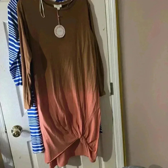 Dresses & Skirts - ‎Umgee